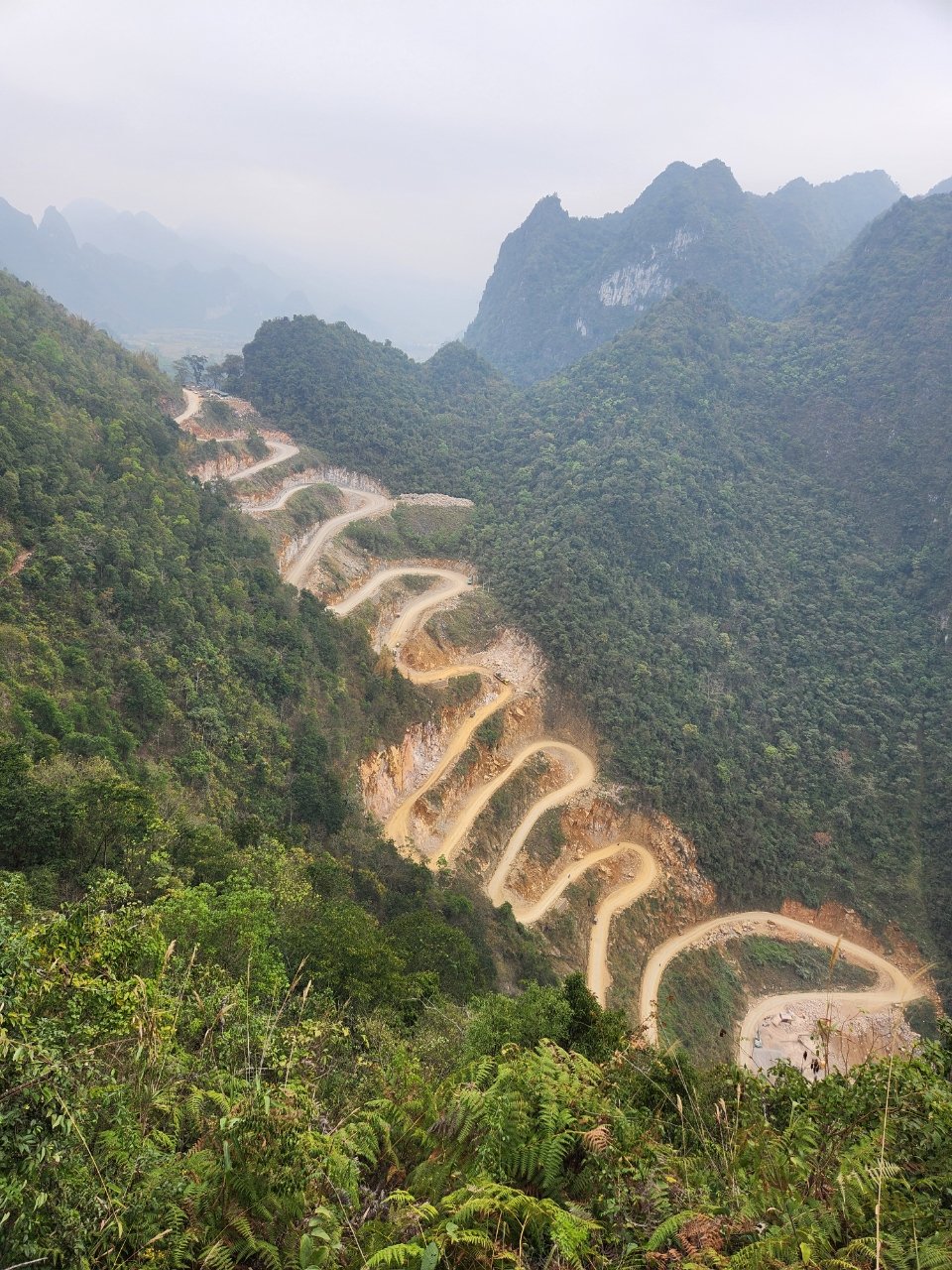 14-Day Northern Vietnam Cycling: Ha Giang, Ban Gioc & Hoang Su Phi